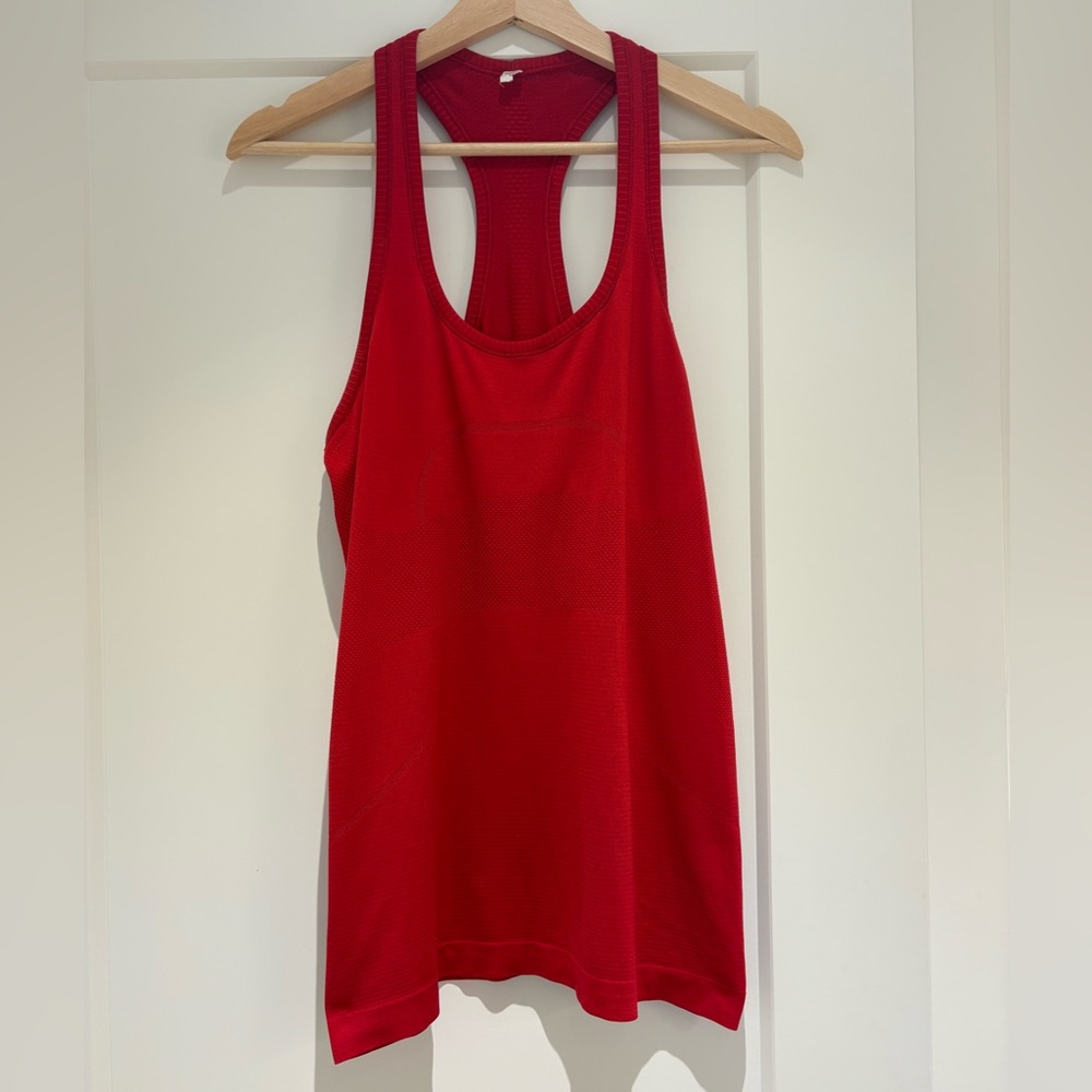 LULULEMON | swiftly tech racer back red tank top size 10